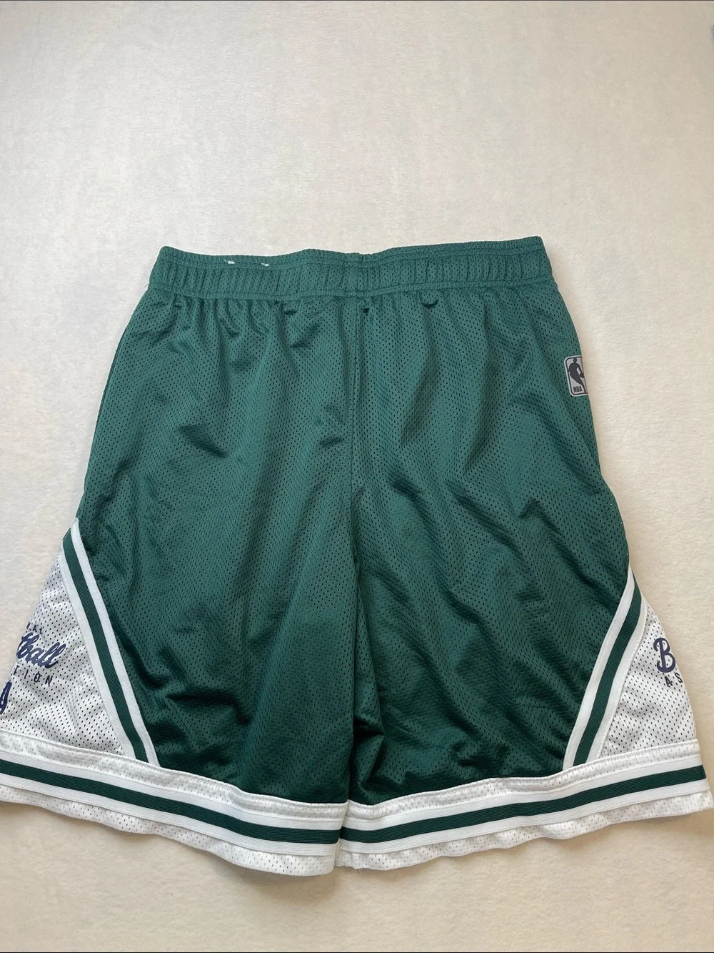 NBA Dark Green Mesh LINED Basketball Shorts with White Trim MENS SIZE M